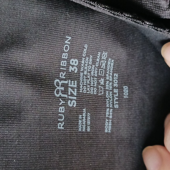 Black Ruby Ribbon Cami - Picture 2 of 3